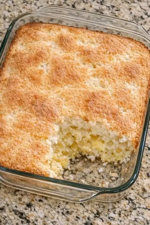 Tante Susan m'a montré cette astuce à 2 ingrédients il y a des années, et cela a complètement changé mon jeu de pâtisserie. On me demande toujours le secret à chaque fois que j'apporte... Recette 25 1782321543221